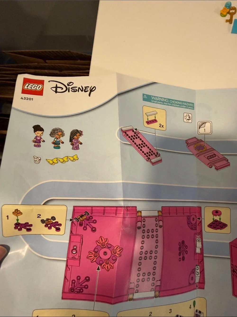 Lego some pieces